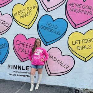 Meet your Posher, Latosha